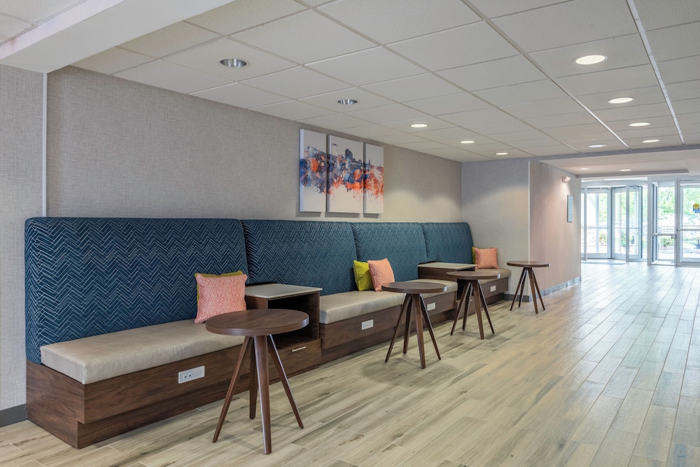 Hampton Inn by Hilton Manchester - photo 5