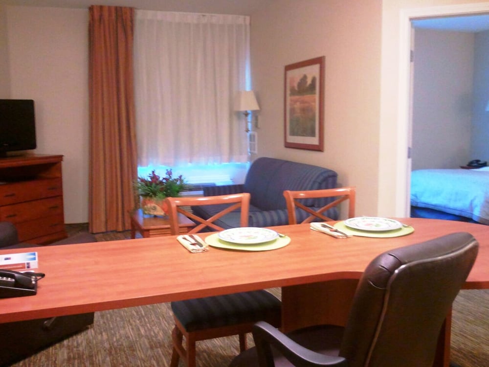 Candlewood Suites Greenville NC by IHG - photo 27
