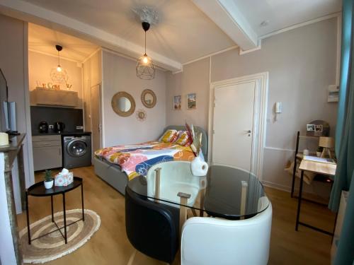 Studio Papillon En Plein Cœur de Ville — hotel in Saint-Omer