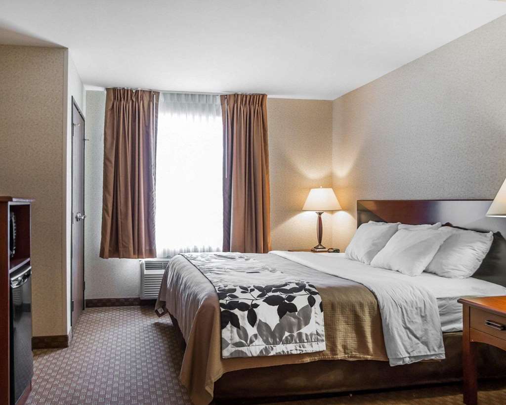 Rodeway Inn & Suites Salina South - photo 11