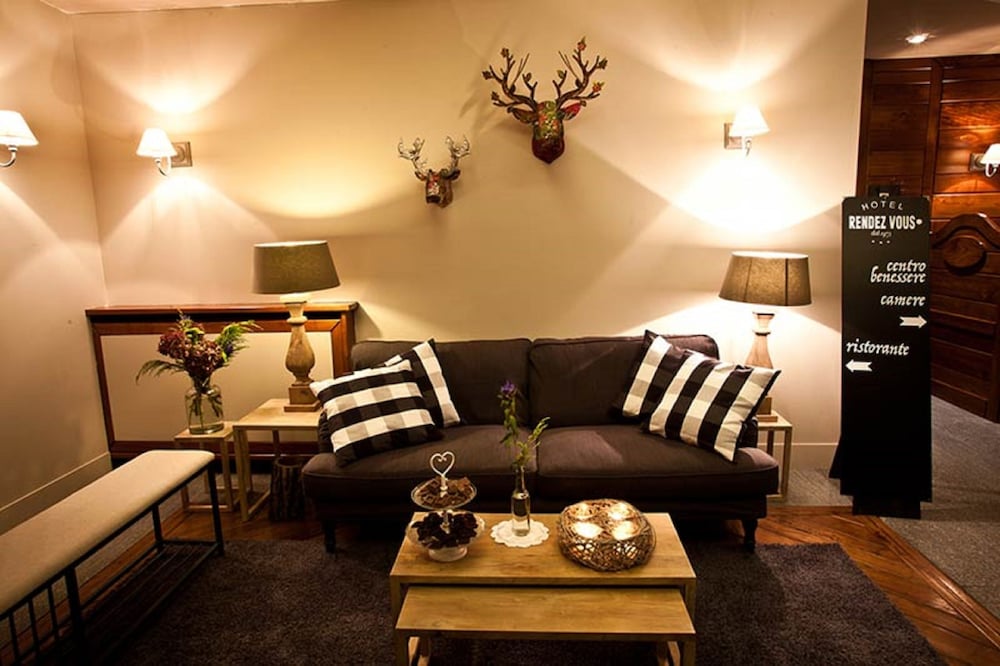 Hotel Rendez Vous - carbon neutral hotel in Chatillon