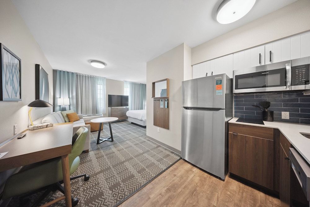 Staybridge Suites Sacramento Woodland - photo 68