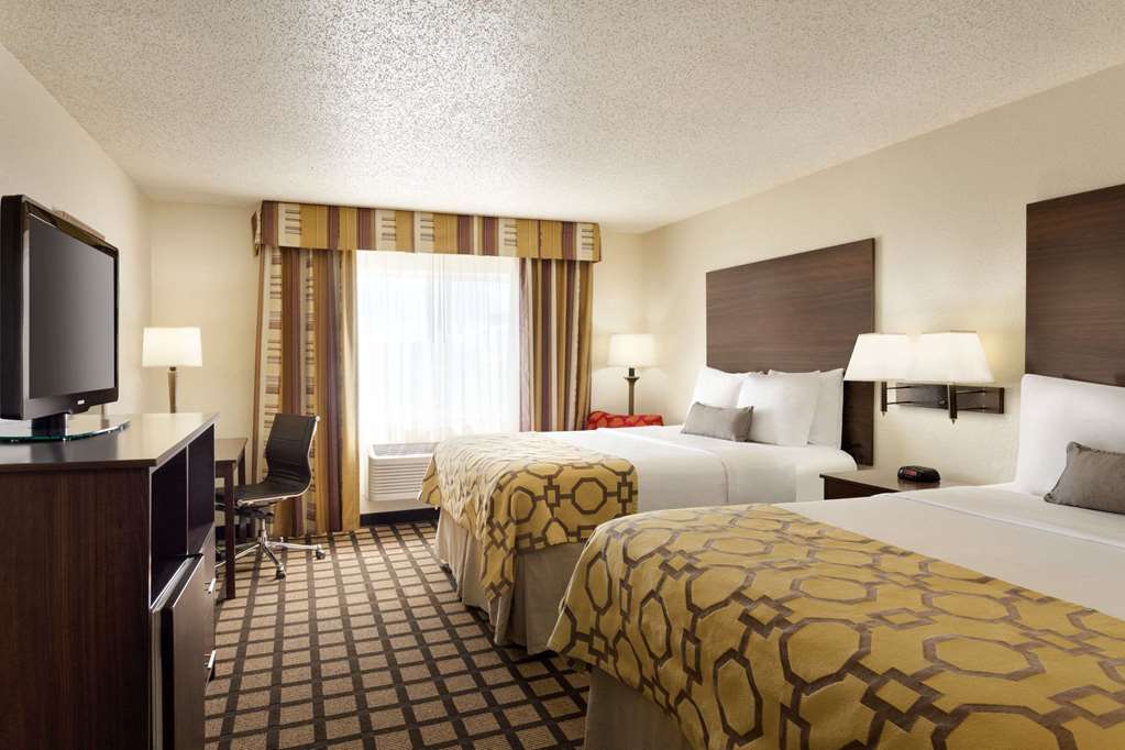 Baymont by Wyndham Salina - photo 12