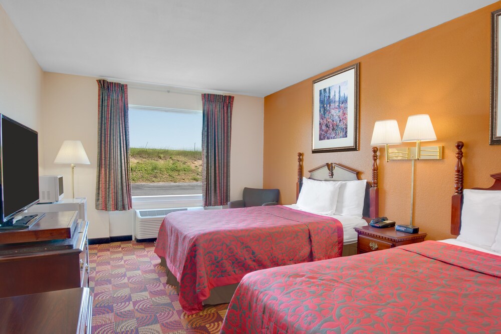 Express Inn Harrisburg South New Cumberland - photo 8