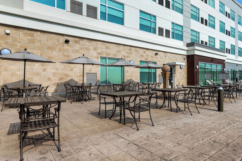 Cambria Hotel Fort Mill - photo 36