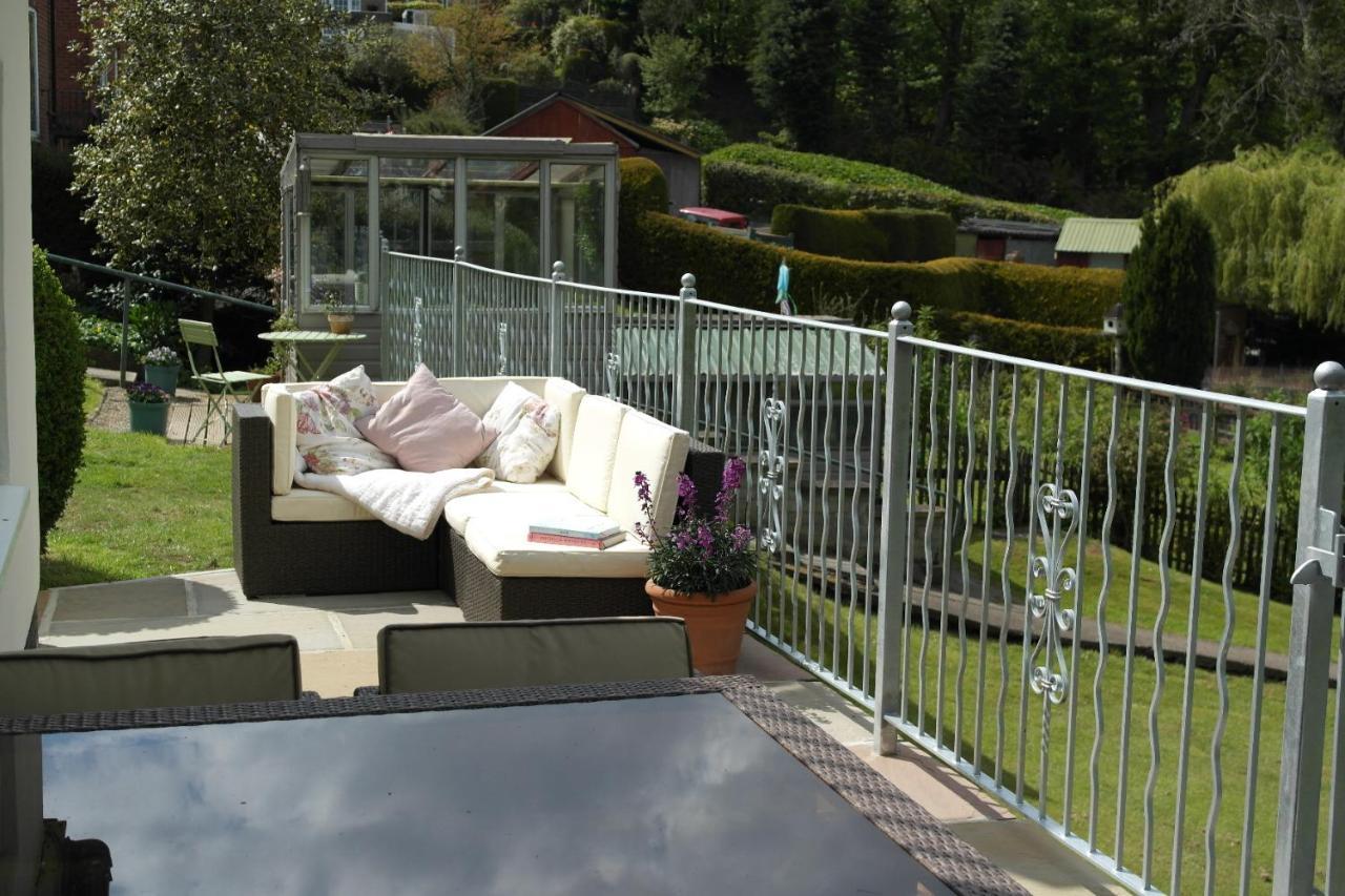 Ashford House 2 Bedroom Apartment 'Outdoor Bathing Tub'