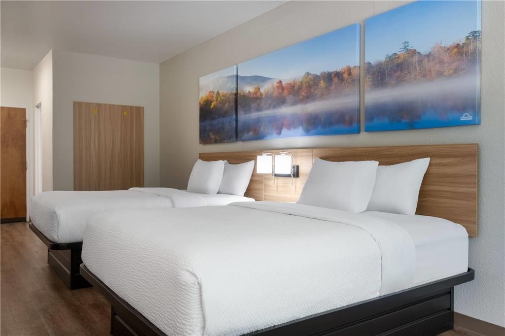 Days Inn by Wyndham Lexington - photo 13