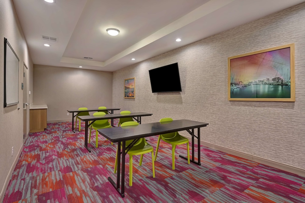 Home2 Suites Corpus Christi Southeast - photo 45