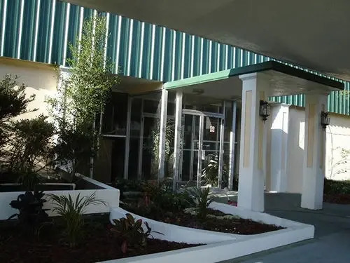 Red Carpet Inn — Jesup — photo 2