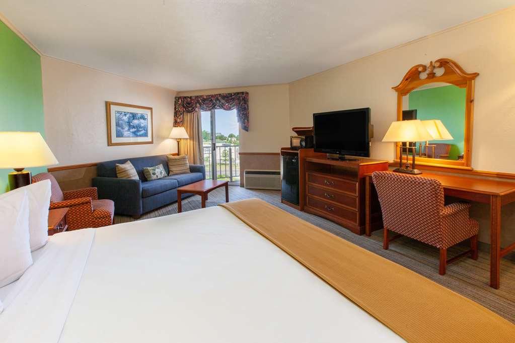 Apple Tree Inn SureStay Collection by Best Western - photo 21