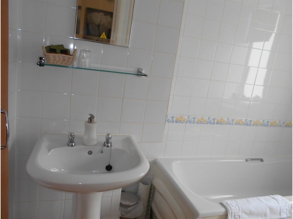 Cranborne Guest Accommodation in Torquay, United Kingdom