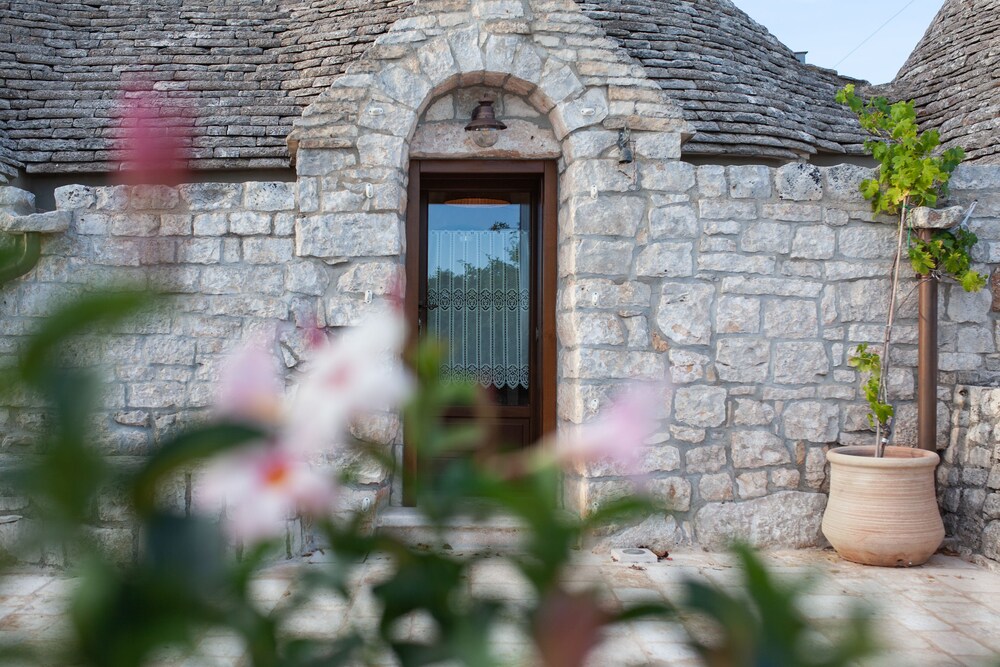 Trullo Siamese — Alberobello — photo 3