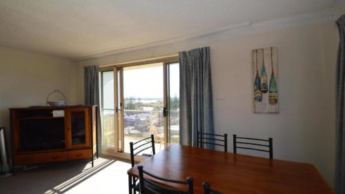 Yamba Towers unit 12 - last minute hotel in Yamba