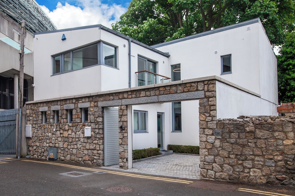 Aviva Stadium Sleeps6 KingBeds OffStreetParking in Dublin, Republic of Ireland