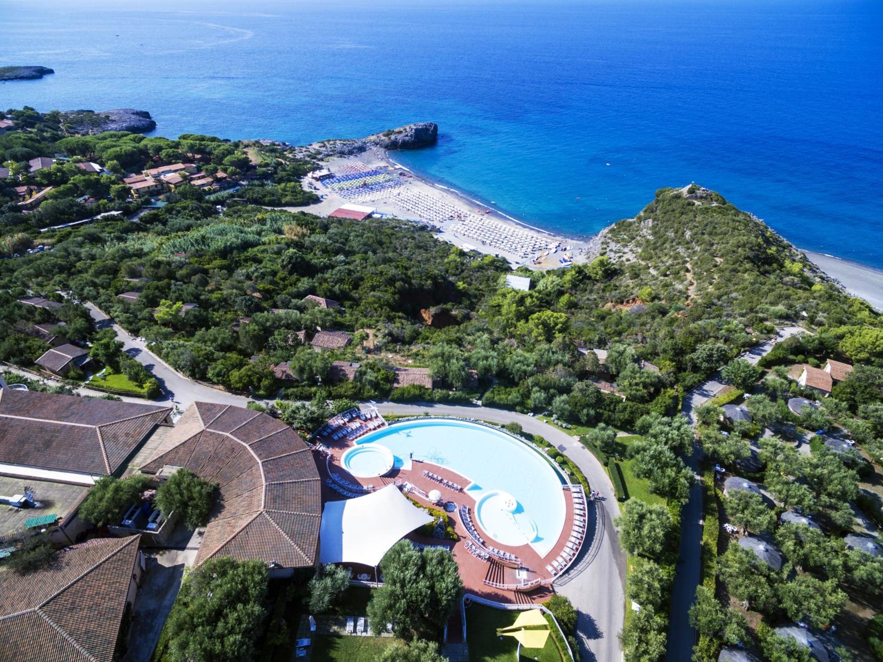 Happy Village — hotel in Camerota