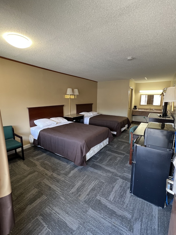 Green Valley Motel Winston Salem - photo 8