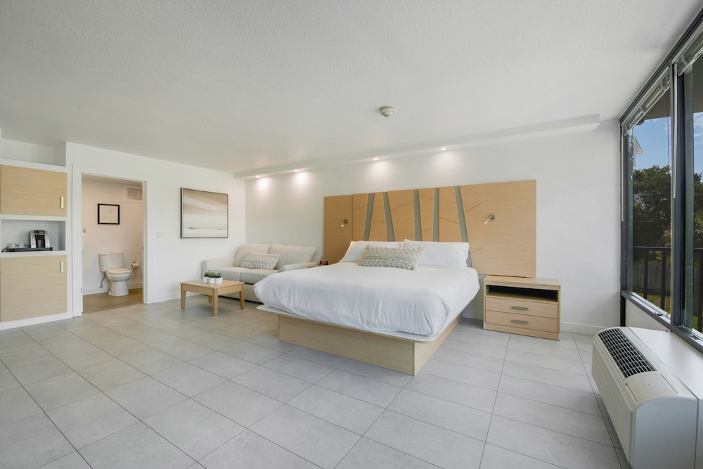 Casey Key Resorts Mainland - photo 3