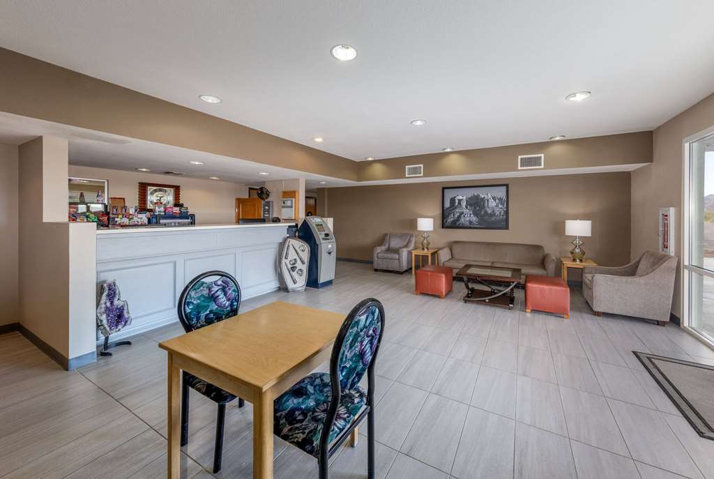 Super 8 by Wyndham Quartzsite AZ - photo 4