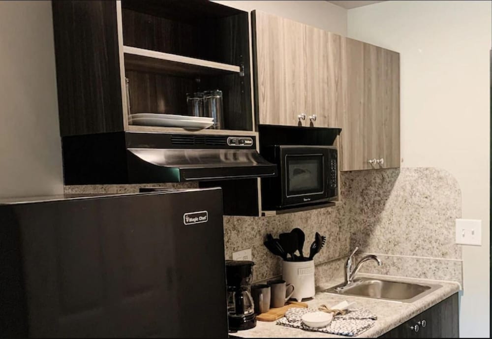 WoodSpring Suites Atlanta Airport - photo 19