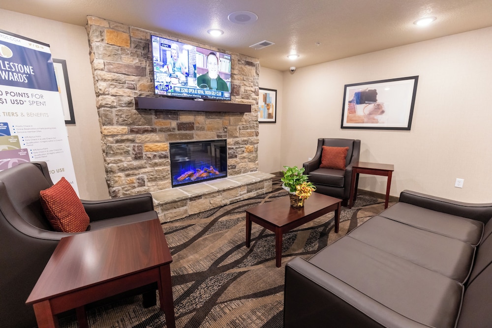 Cobblestone Inn & Suites Winters - photo 14