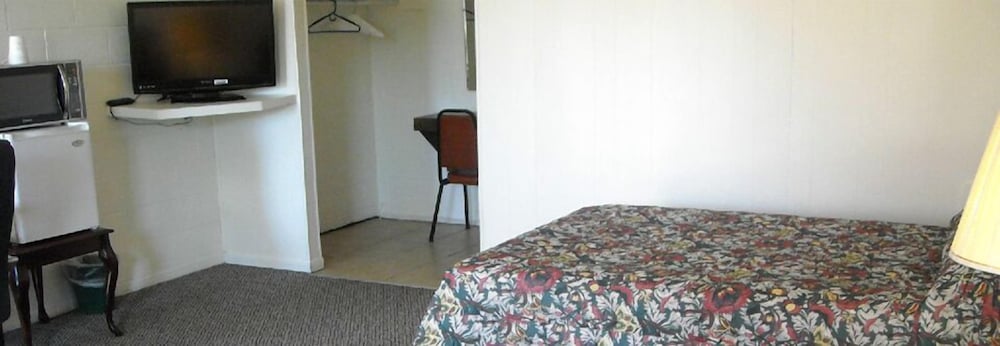 Stardust Motel and Suites El Dorado KS - photo 5