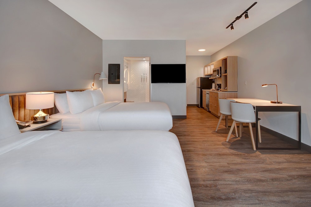 TownePlace Suites by Marriott Cincinnati Airport South - photo 7