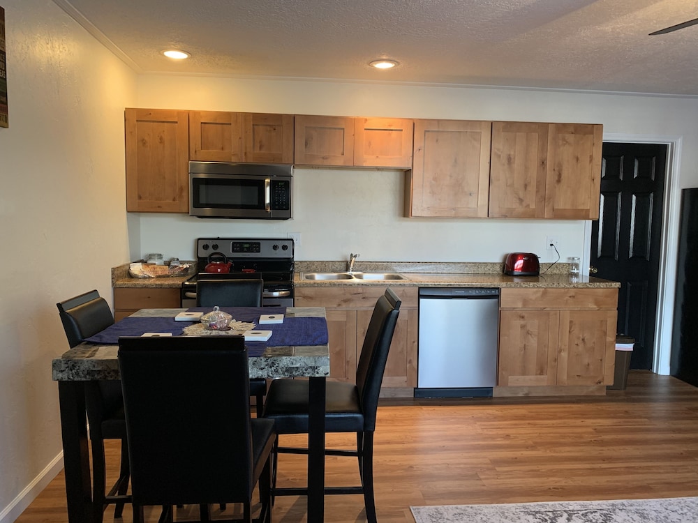 Kingston East - photo 56