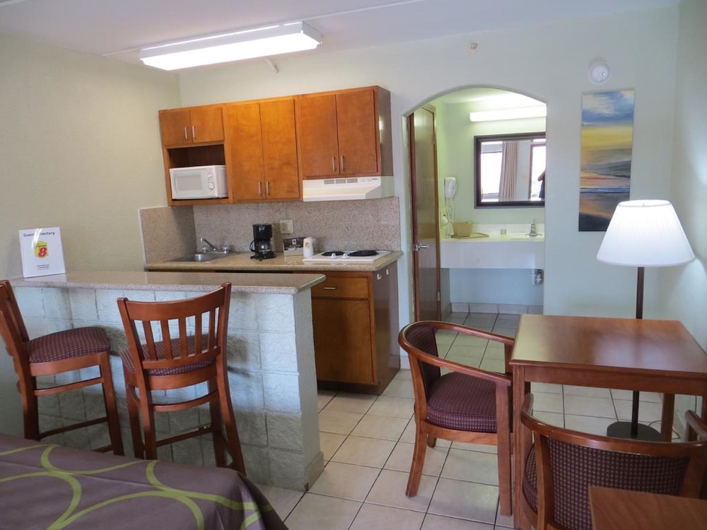 Super 8 by Wyndham South Padre Island - photo 21