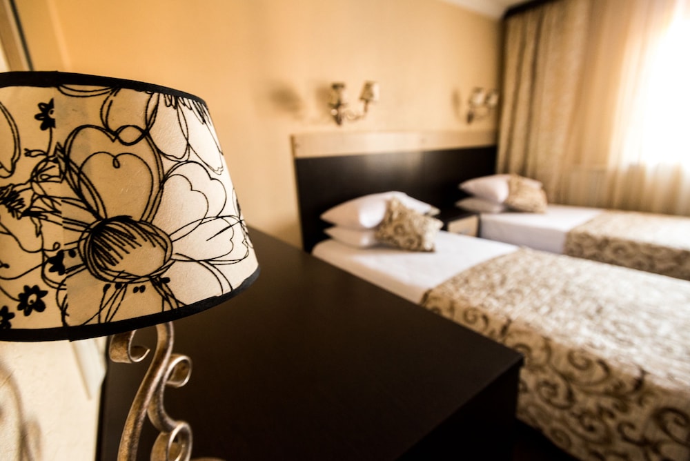Art Hotel — hotel in Yelizovo