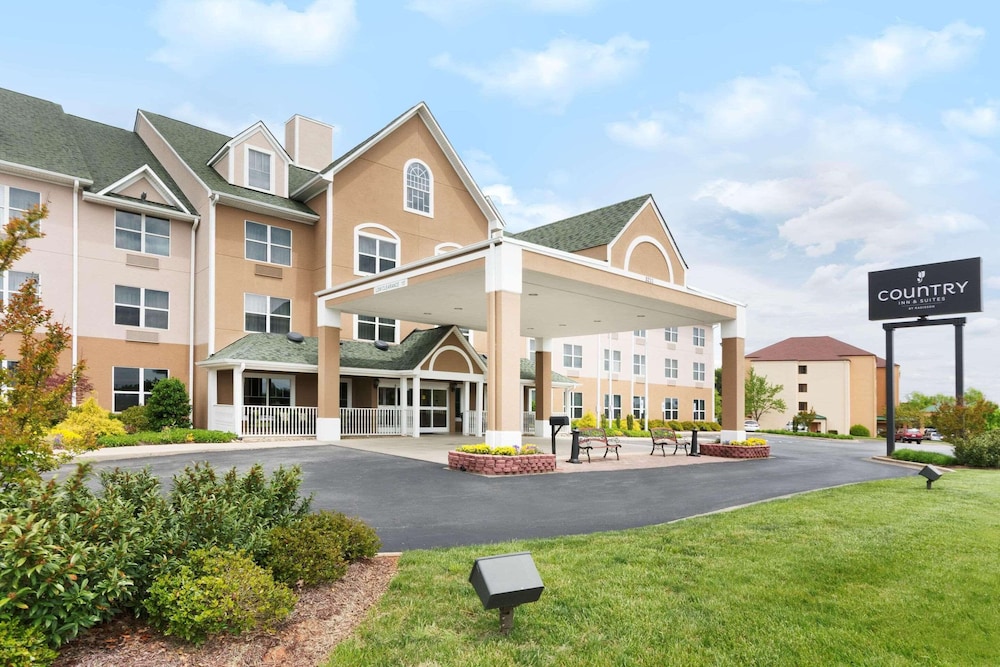 Country Inn & Suites by Radisson Burlington NC in Burlington, United States