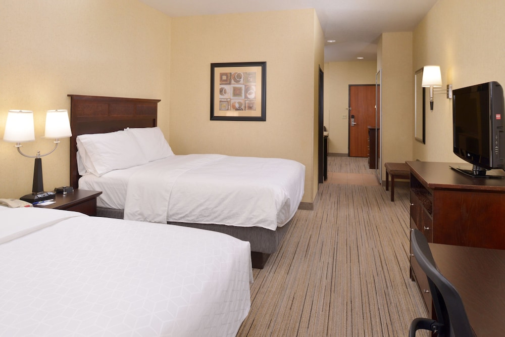 Holiday Inn Express & Suites Nampa Idaho Center by IHG - photo 13