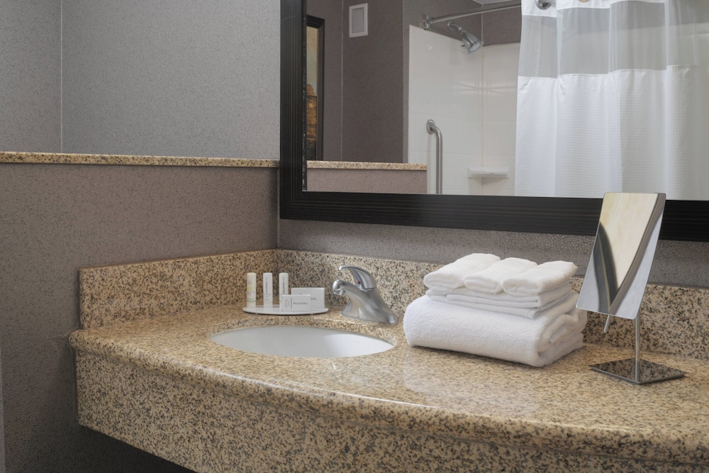 Courtyard Marriott Riverwalk - photo 15
