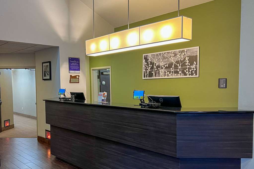 Sleep Inn & Suites Roseburg North Near Medical Center - photo 3