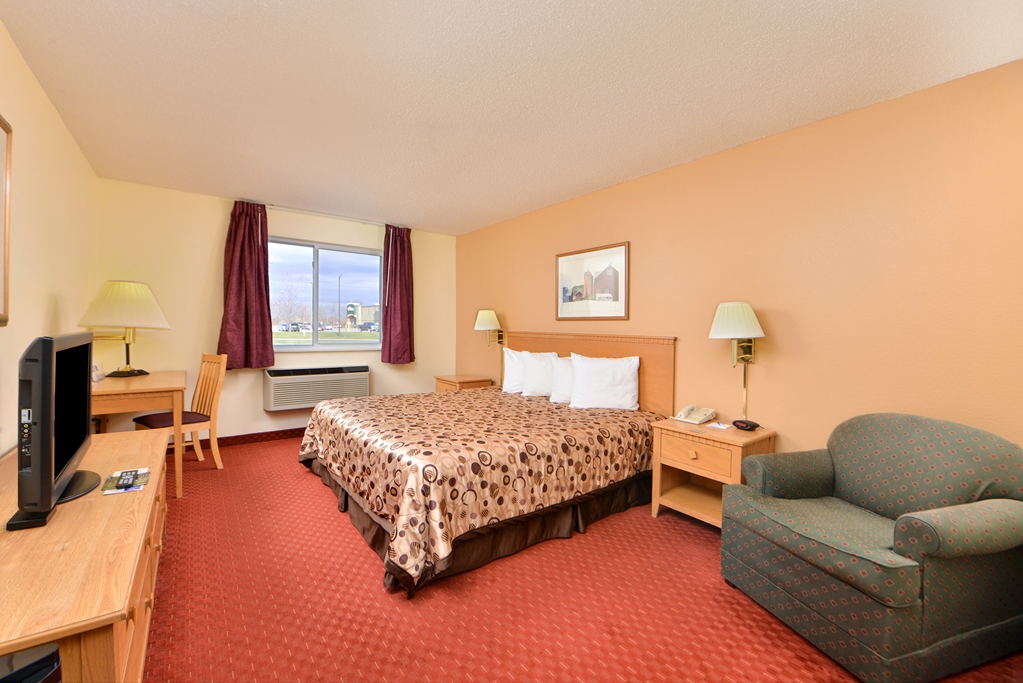 Americas Best Value Inn & Suites Spring Valley - photo 11