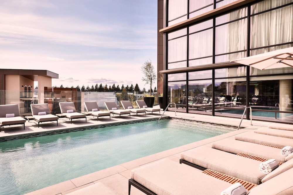 AC Hotel by Marriott Sunnyvale Moffett Park - photo 24