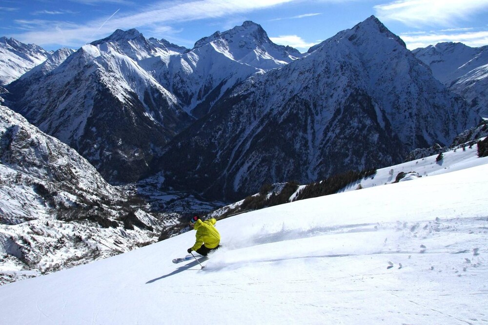 Apartment With one Bedroom in Mont de lans With Wonderful Mountain Vi — 4-Star Luxury Hotel in Mont-De-Lans, France
