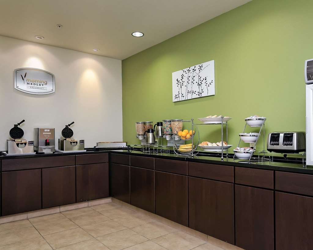 Sleep Inn & Suites Fort Scott - photo 28