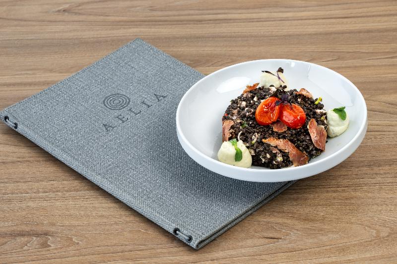 מזון ומשקאות