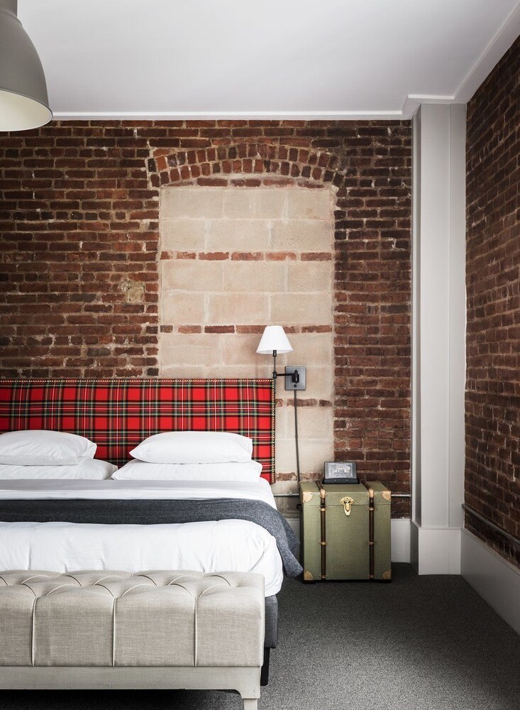 The George - photo 8