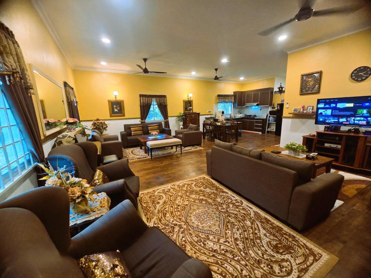 Homestay Desa Kati Kuala Kangsar — 4-Star Luxury Hotel in Kuala Kangsar, Malaysia