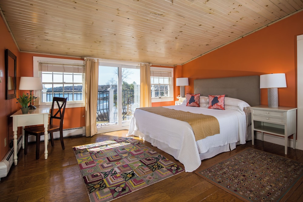 York Harbor Inn - photo 24