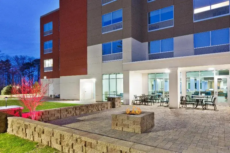 Holiday Inn Cartersville - photo 19