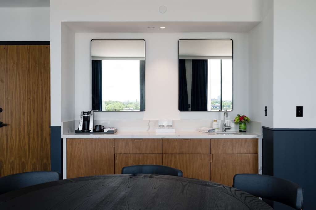 Cambria Hotel Boston Somerville - photo 44
