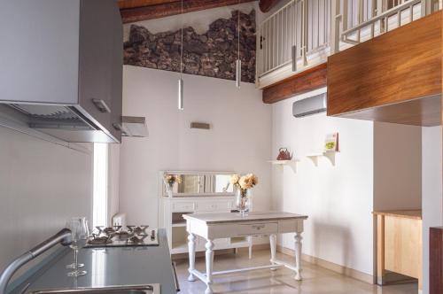 Santa Domenica Guest House II — 4-Star Luxury Hotel in Catania, Italy