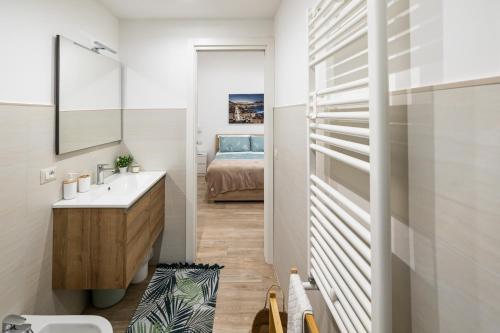 Adelis Case Vacanza — 4-Star Luxury Hotel in Naples, Italy