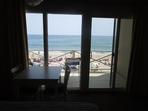 Royal Atlantic Beach Resort - photo 15