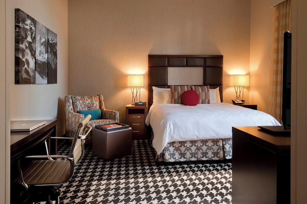 Courtyard by Marriott Denver Downtown - photo 12