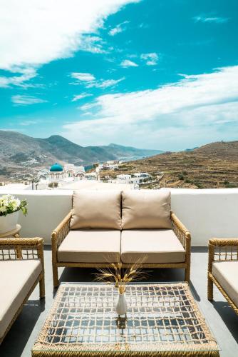 Plori Studios and Apartments — 4-Star Luxury Hotel in Amorgos, Greece