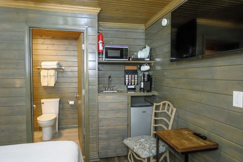 Turn On Inn - photo 17