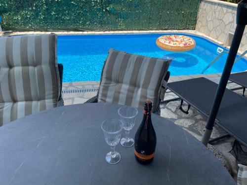 APP Rebecca private pool — 4-Star Luxury Hotel in Brtonigla, Croatia